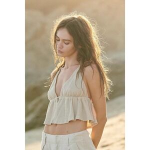 Free People Beach Butterfly Cutout Tank Size M Beige Cropped Ruffle V Neck Smock